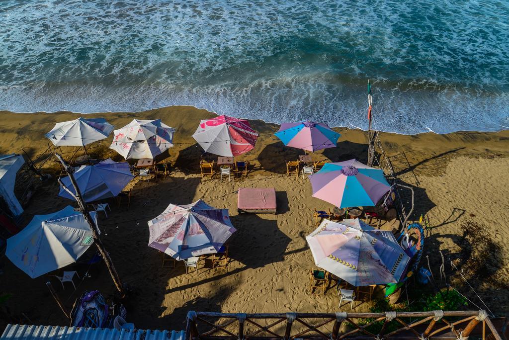 مانزانيلو Hostal Olas Altas المظهر الخارجي الصورة